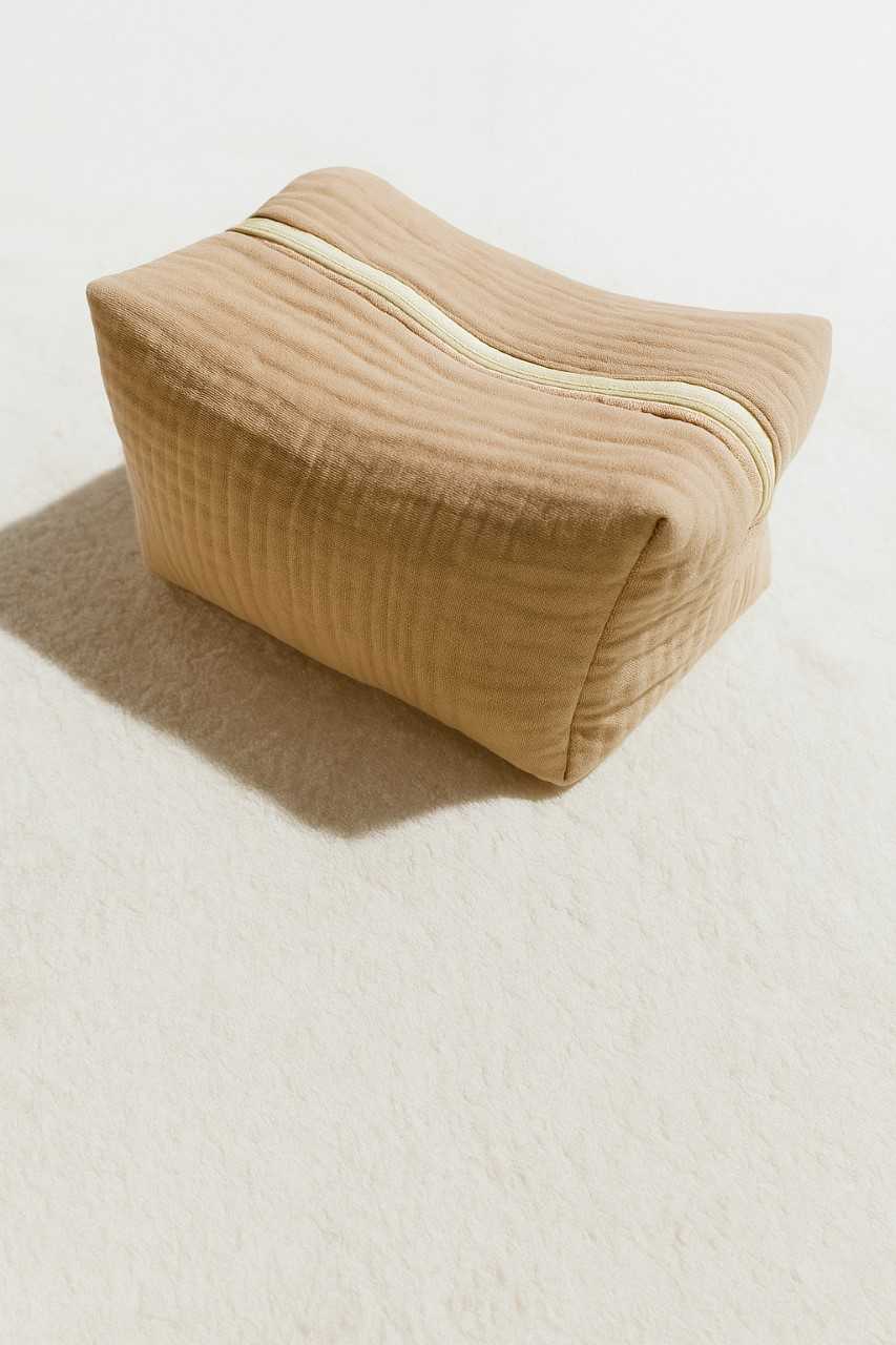 TROUSSE DE TOILETTE PLIABLE LATTE